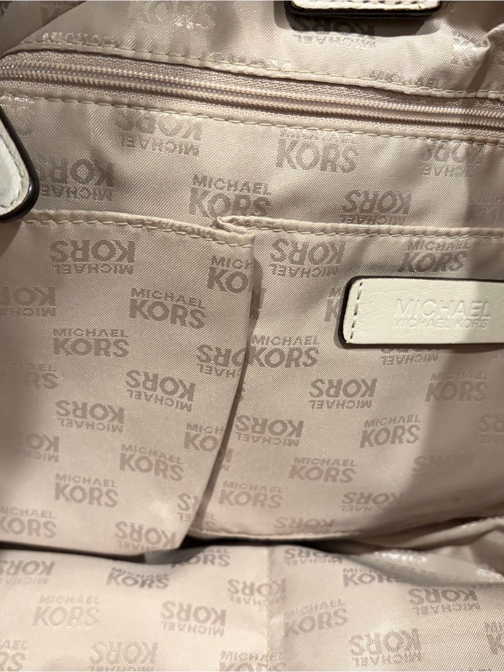 Michael Kors Signature MK Monogram Shoulder Tote Bag Neutral Beige Gold Hardware - Picture 4 of 4